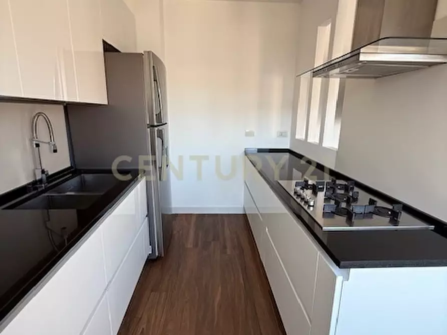 Immagine 16 di Trilocale in affitto  in Via Montecristo 10 a Roma