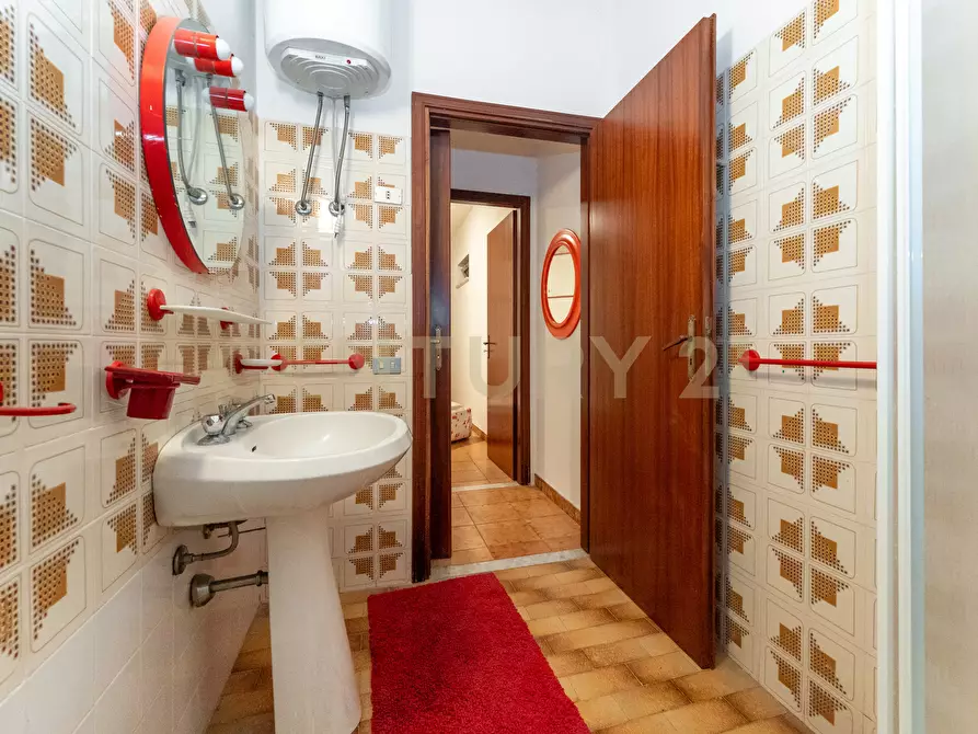 Immagine 28 di Bilocale in vendita  in via regina del cielo 125/b a Fiumefreddo Di Sicilia