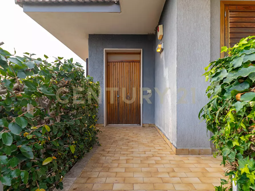 Immagine 58 di Casa bifamiliare in vendita  in Via Sebastiano Grasso 14 a Aci Catena