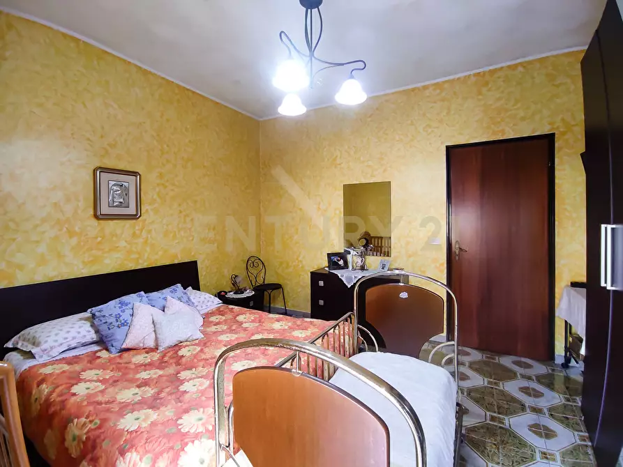 Immagine 11 di Appartamento in vendita  in Viale delle Olimpiadi 11 a Aci Catena