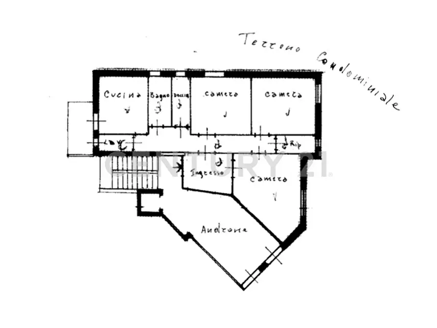 Immagine 42 di Ufficio in vendita  in Via Convento del Carmine 5 a Tremestieri Etneo