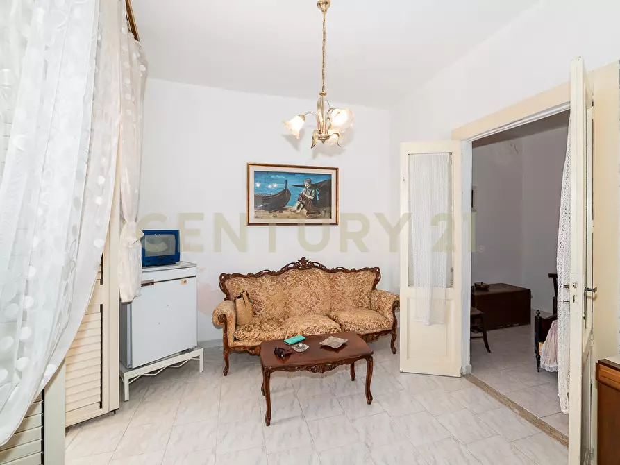 Immagine 4 di Villa in vendita  in Via Crujllas a Calatabiano