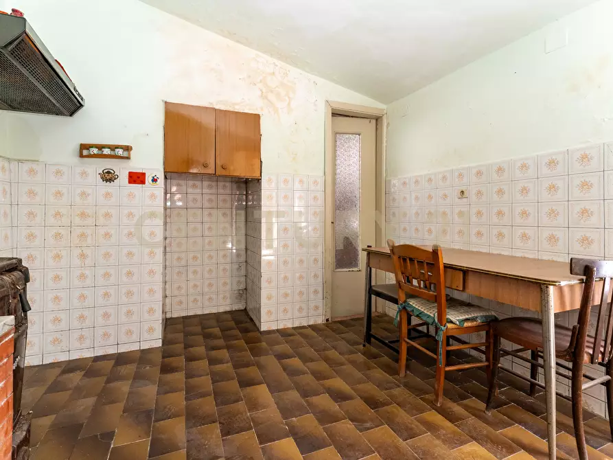 Immagine 9 di Rustico / casale in vendita  in Via Chiesa Madre 3 a Catania