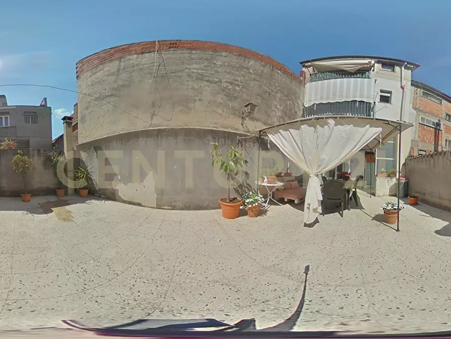 Immagine 52 di Pentalocale in vendita  in Via Isole Eolie 126 a Paterno'