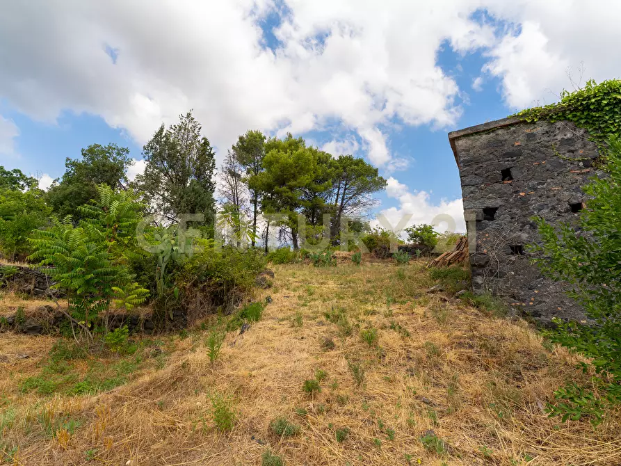 Immagine 41 di Villa in vendita  in Via Grazia Deledda 28 a Santa Venerina