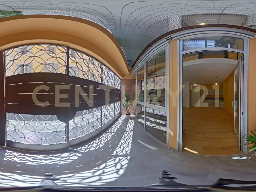 Immagine 17 di Loft/Open space in vendita  in Via dell'Olmata 30 a Roma