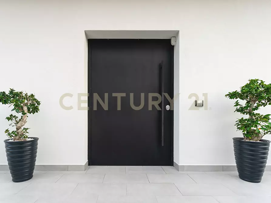 Immagine 11 di Villa in vendita  in Via Sant' Andrea 8 a Catania