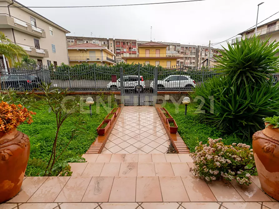 Immagine 4 di Villa in vendita  in Via Carmelina Naselli 51 a Catania