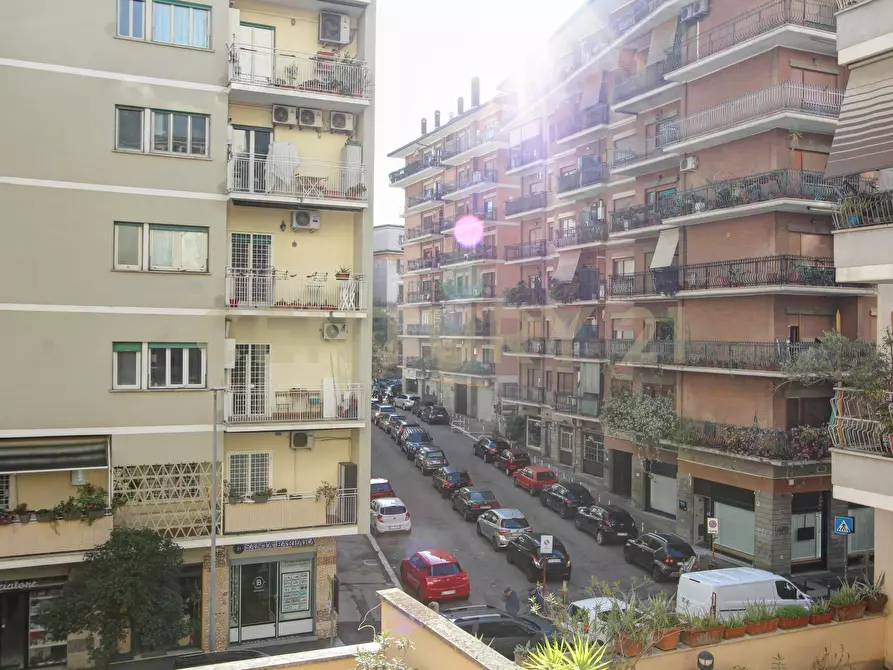 Immagine 21 di Bilocale in vendita  in Viale Libia 138 a Roma