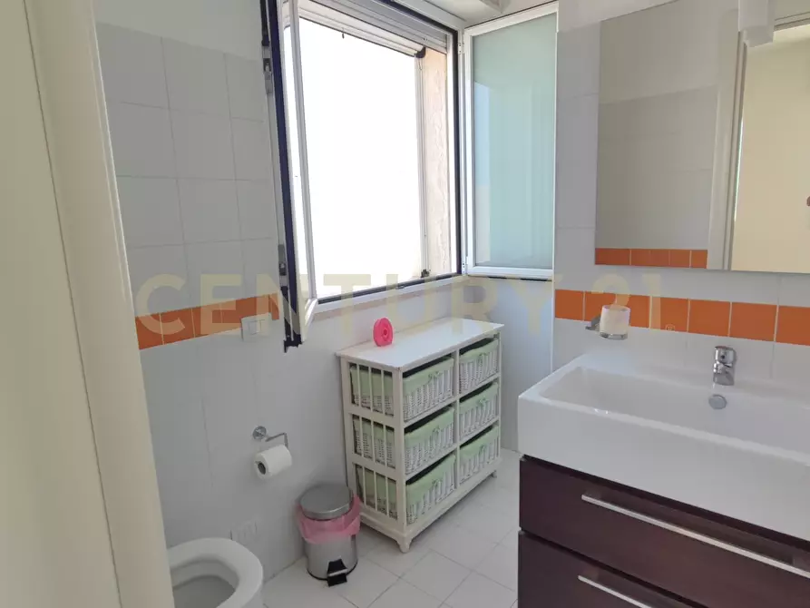 Immagine 36 di Villa in vendita  in VIA DEI CANALOTTI 91 a Ragusa