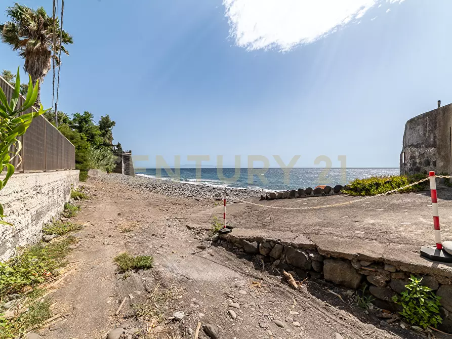 Immagine 3 di Rustico / casale in vendita  in Strada 9 Praiola 14 a Riposto