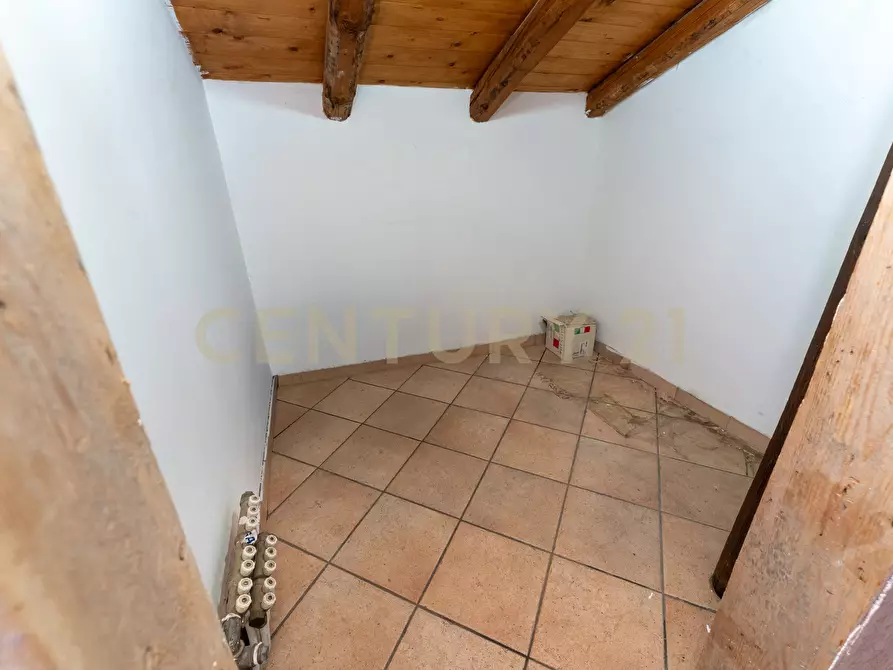 Immagine 74 di Palazzo in vendita  in Via Monte Calvario 56 a Biancavilla