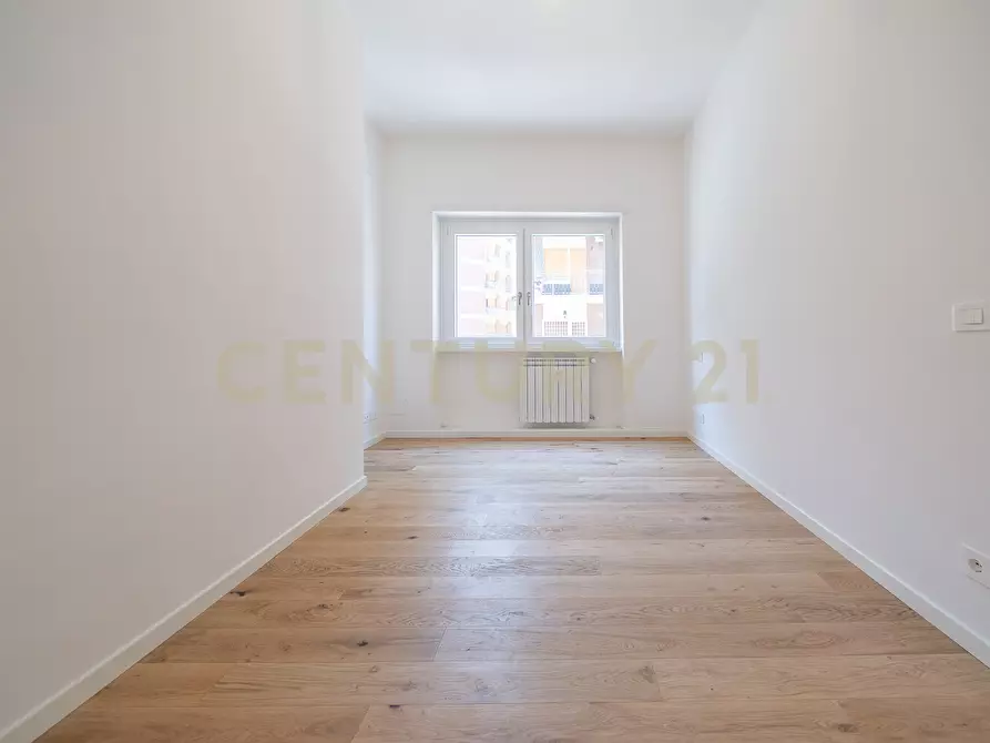 Immagine 61 di Trilocale in vendita  in Via Carlo Dossi 80 a Roma