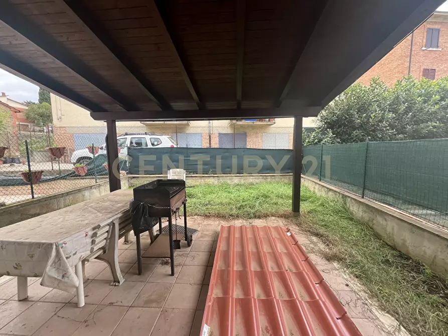 Immagine 11 di Villetta a schiera in vendita  in via della pace 7 a Montalcino