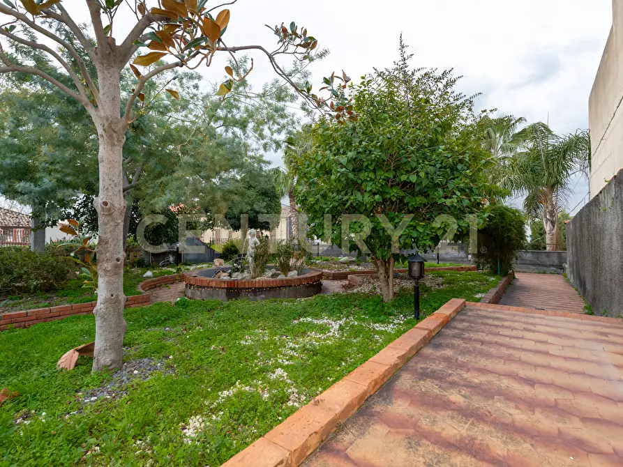 Immagine 9 di Casa bifamiliare in affitto  in VIA ETNEA 168 a Tremestieri Etneo