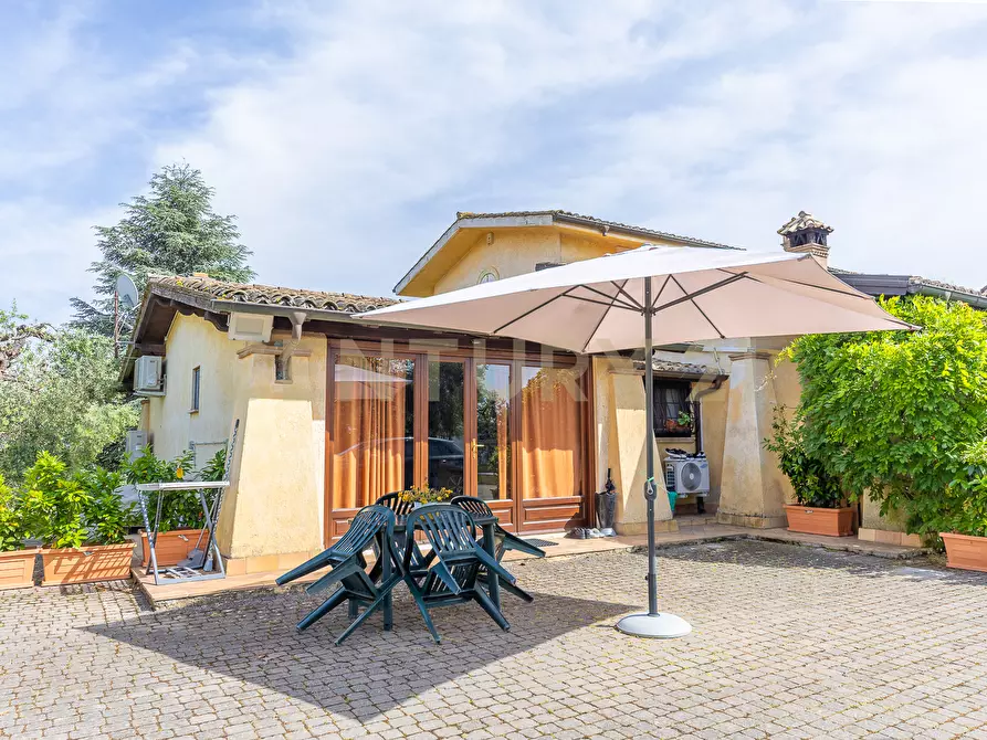 Immagine 22 di Villa in vendita  in Via di Battiferro 43 a Formello