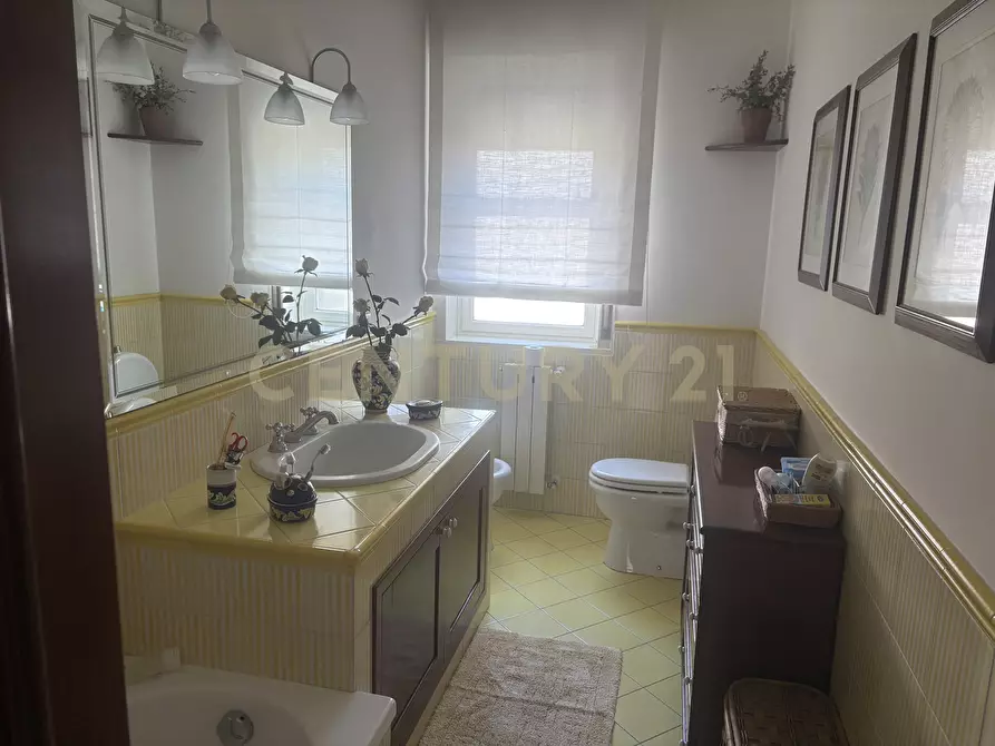 Immagine 11 di Trilocale in vendita  in Via Acquedotto Greco 181 a Catania