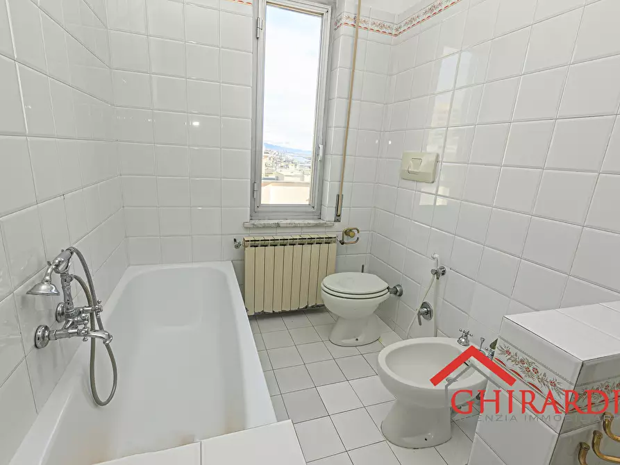 Immagine 31 di Pentalocale in affitto  in Via Ventimiglia 89 a Genova