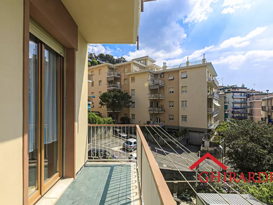 Immagine 33 di Quadrilocale in vendita  in Via Gavino Antonio 25 a Genova