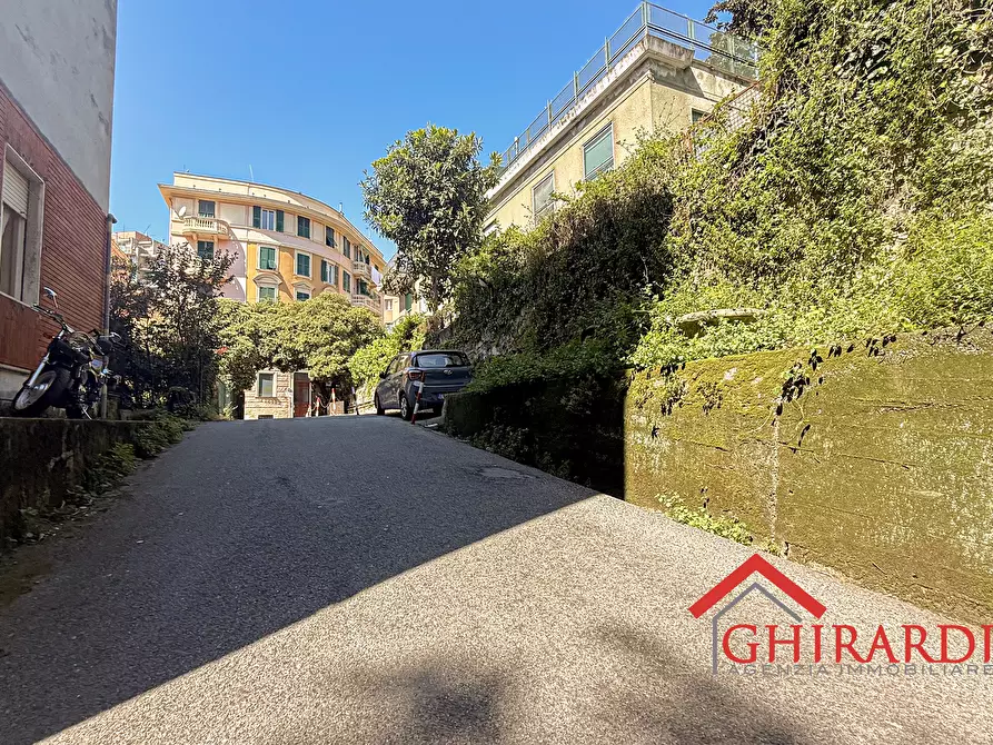 Immagine 21 di Garage in vendita  in Via San Tomaso d'Aquino a Genova