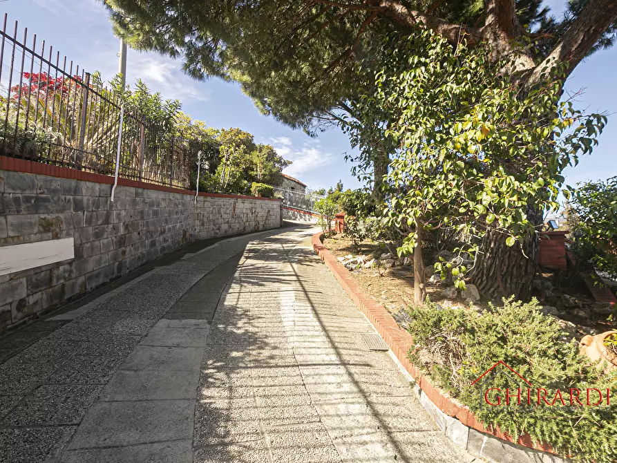 Immagine 102 di Villa in vendita  in VIA PECORILE a Celle Ligure