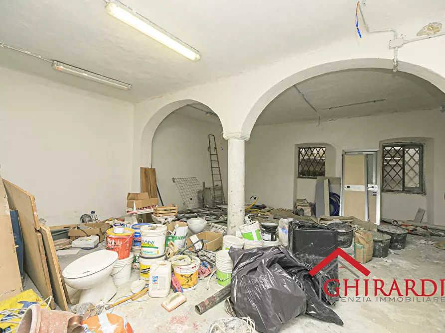 Immagine 4 di Locale commerciale in affitto  in Via Giacomo Puccini a Genova