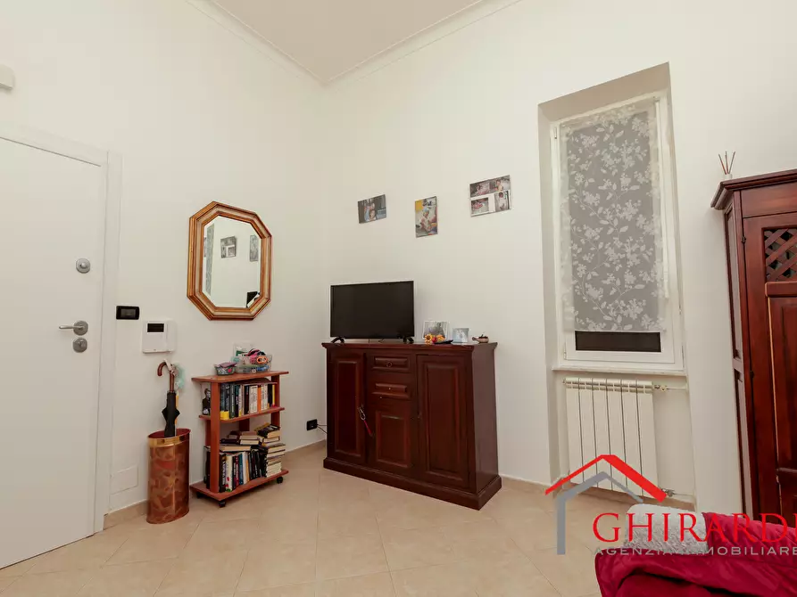 Immagine 3 di Bilocale in vendita  in VIA MOLFINO 6 a Genova