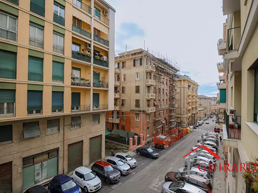 Immagine 42 di Quadrilocale in vendita  in VIA MOLFINO 6 a Genova