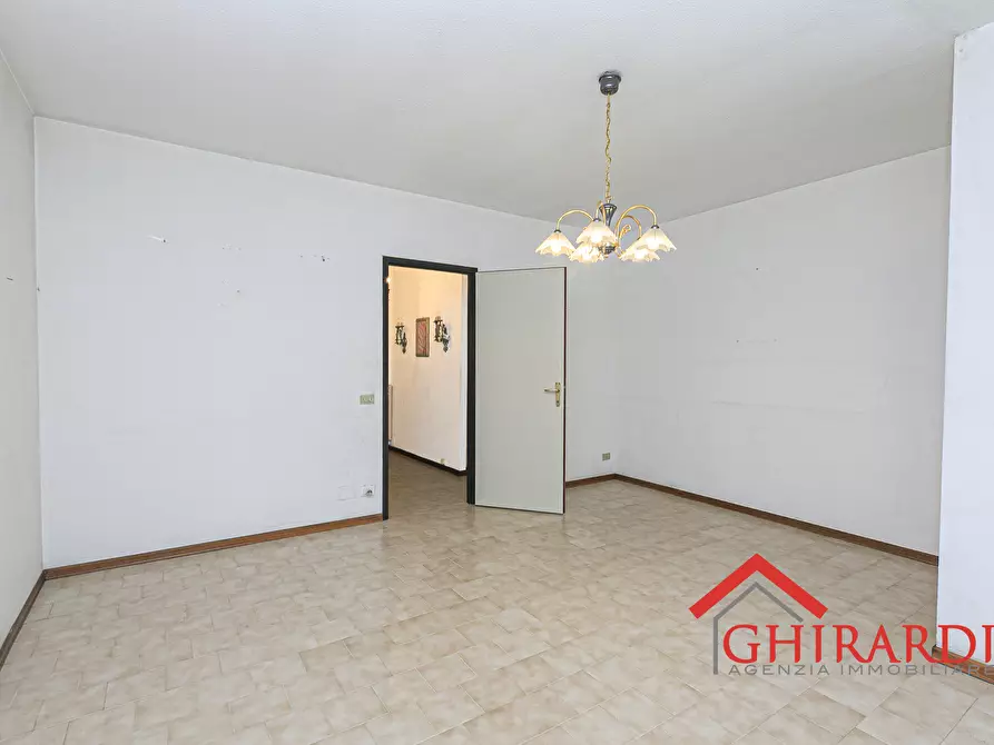 Immagine 9 di Trilocale in vendita  in VIA BORZOLI 54B a Genova