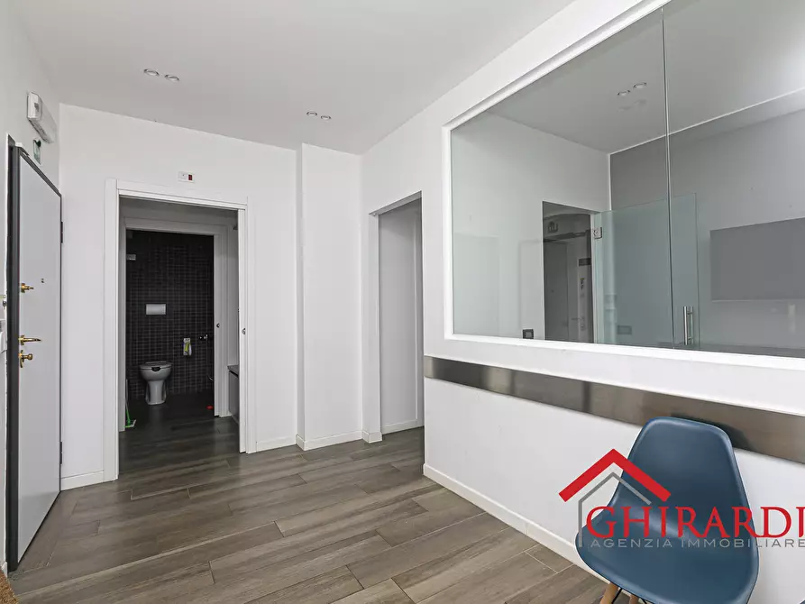 Immagine 4 di Ufficio in affitto  in Via Ciro Menotti 51 a Genova