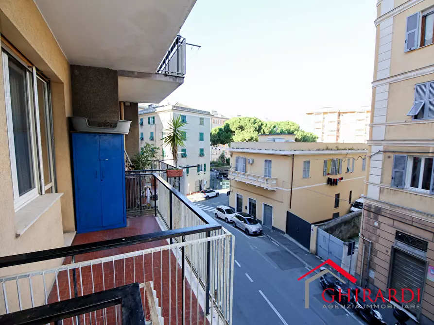 Immagine 43 di Quadrilocale in affitto  in Via Borzoli 10 a Genova