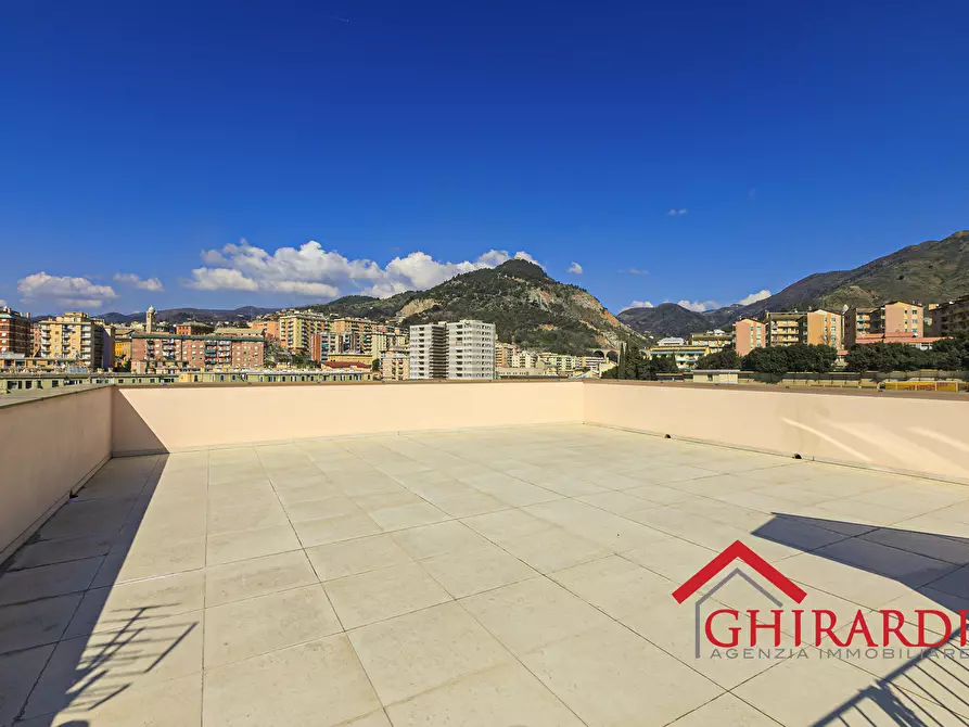 Immagine 37 di Trilocale in vendita  in Via Pier Domenico da Bissone 4 a Genova