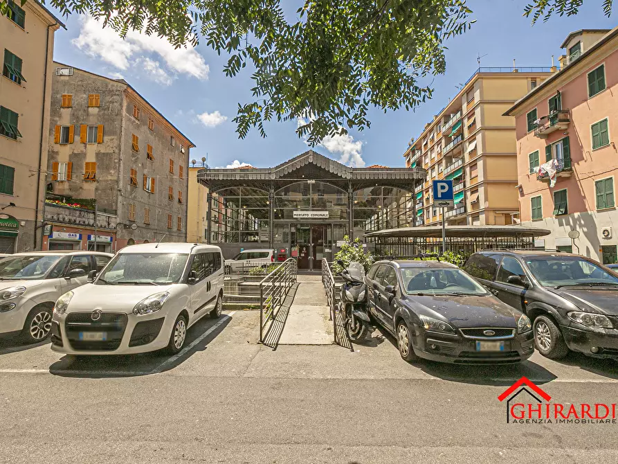 Immagine 20 di Garage in vendita  in Via Emanuele Ferro a Genova