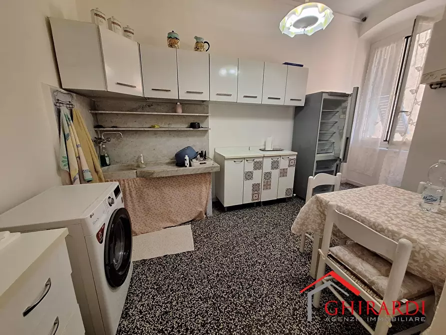 Immagine 1 di Quadrilocale in affitto  in Via Merano 31 a Genova