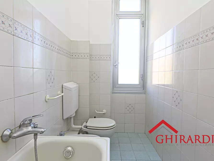 Immagine 23 di Trilocale in affitto  in VIA MERANO 47 a Genova