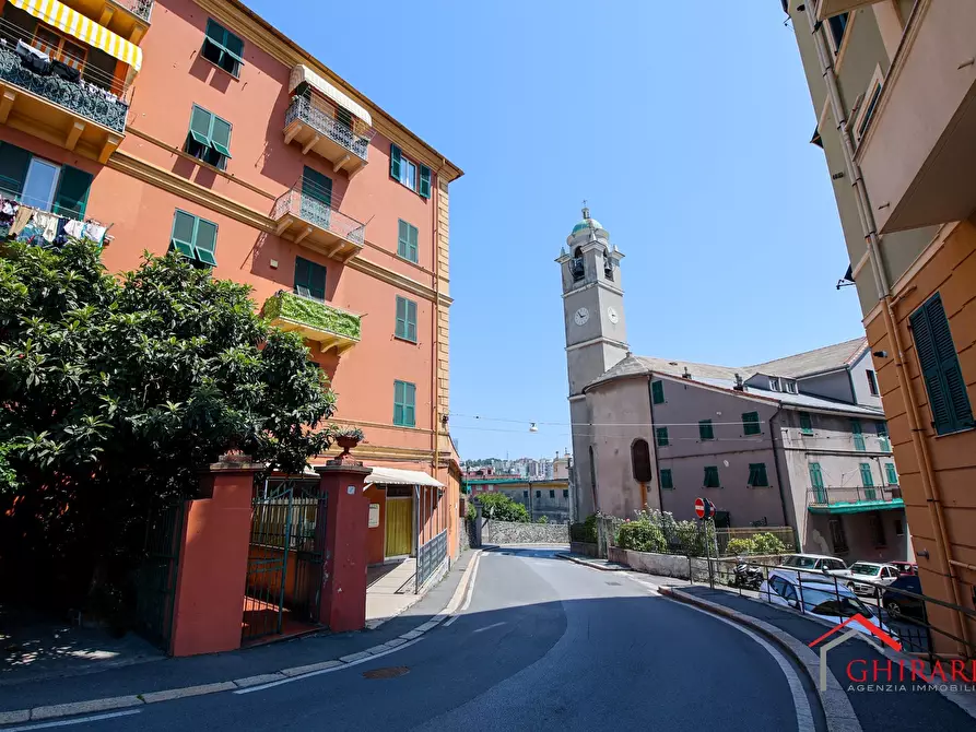 Immagine 35 di Quadrilocale in vendita  in Via Domenico Oliva 7 a Genova