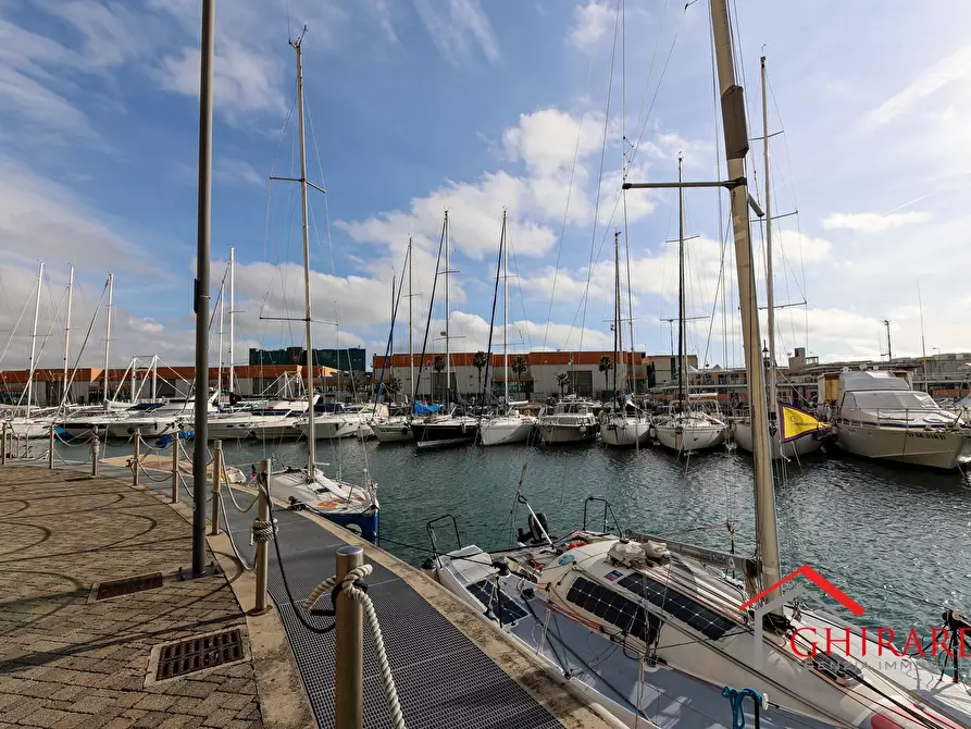 Immagine 30 di Bilocale in vendita  in VIA CIBRARIO 37 a Genova