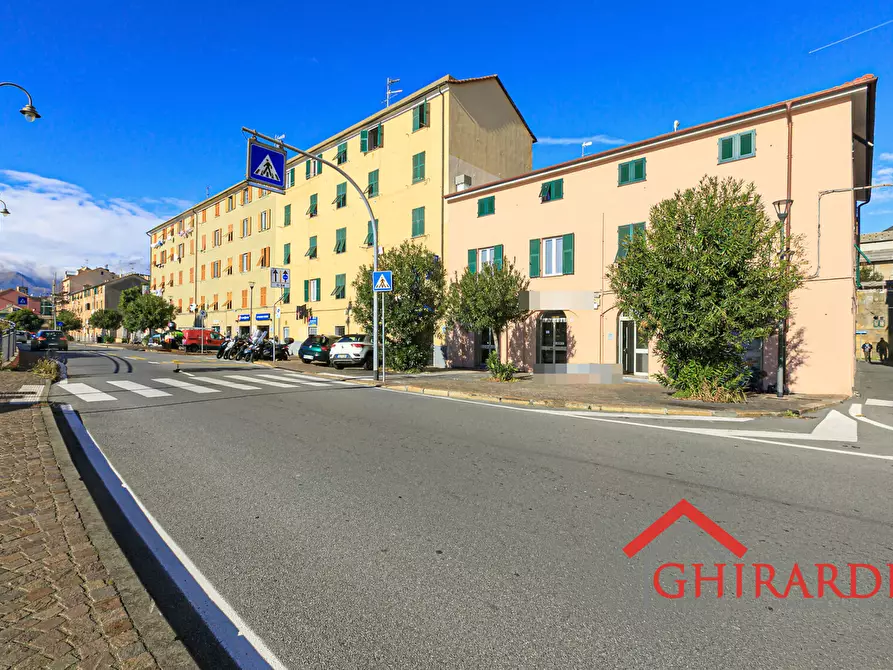 Immagine 45 di Showroom in affitto  in VIA PRA' 5 a Genova