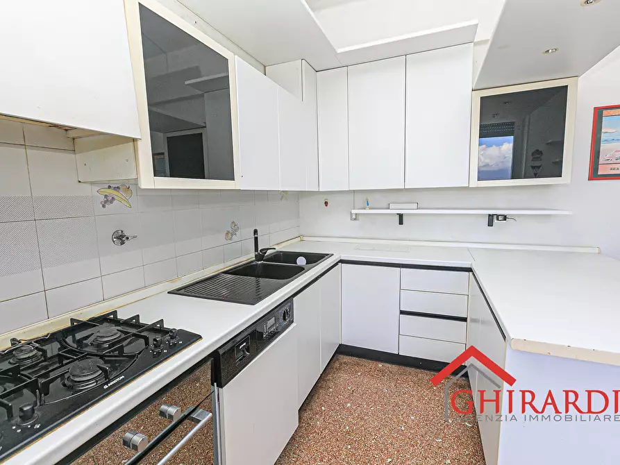 Immagine 19 di Quadrilocale in vendita  in VIA DEI SESSANTA 31 a Genova