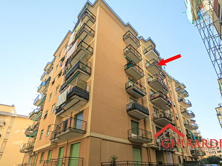 Immagine 37 di Trilocale in affitto  in VIA CANESI 56 a Genova