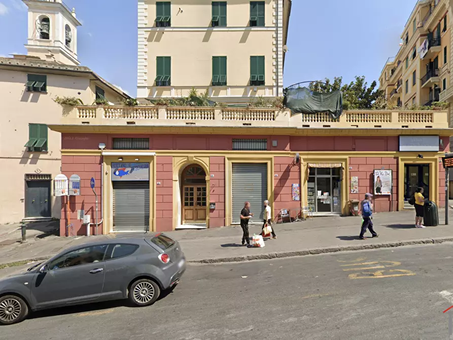 Immagine 1 di Attività commerciale in vendita  in VIA SILVIO LAGUSTENA 19 a Genova