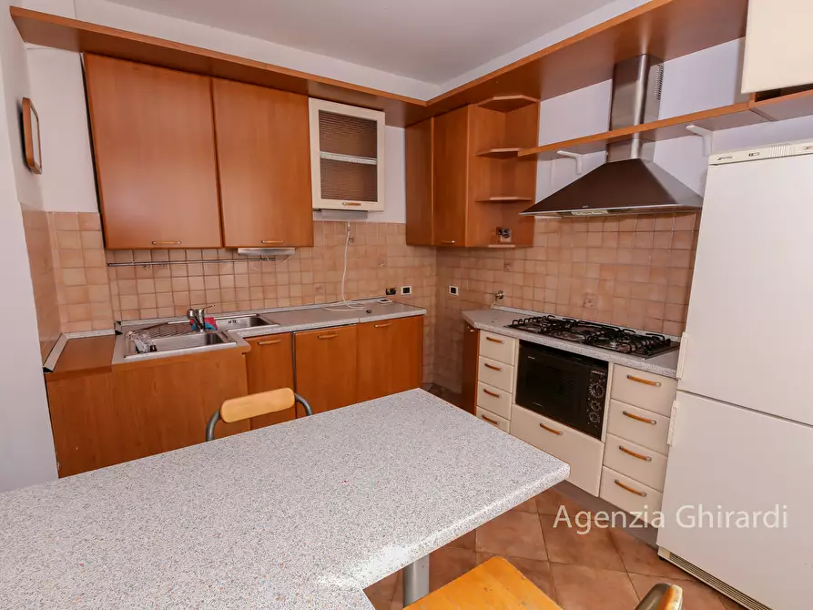 Immagine 1 di Trilocale in vendita  in VIA CHIARAVAGNA 5 a Genova