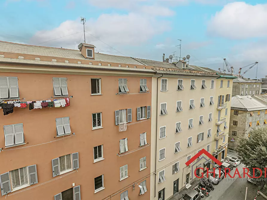 Immagine 38 di Quadrilocale in vendita  in Via Luigi Galvani 24 a Genova