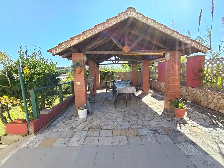 Immagine 17 di Casa bifamiliare in vendita  in Via Mentana 9 a Nettuno