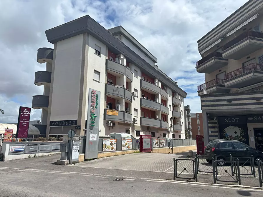 Immagine 17 di Ufficio in vendita  in Via Santa Maria 160 a Nettuno