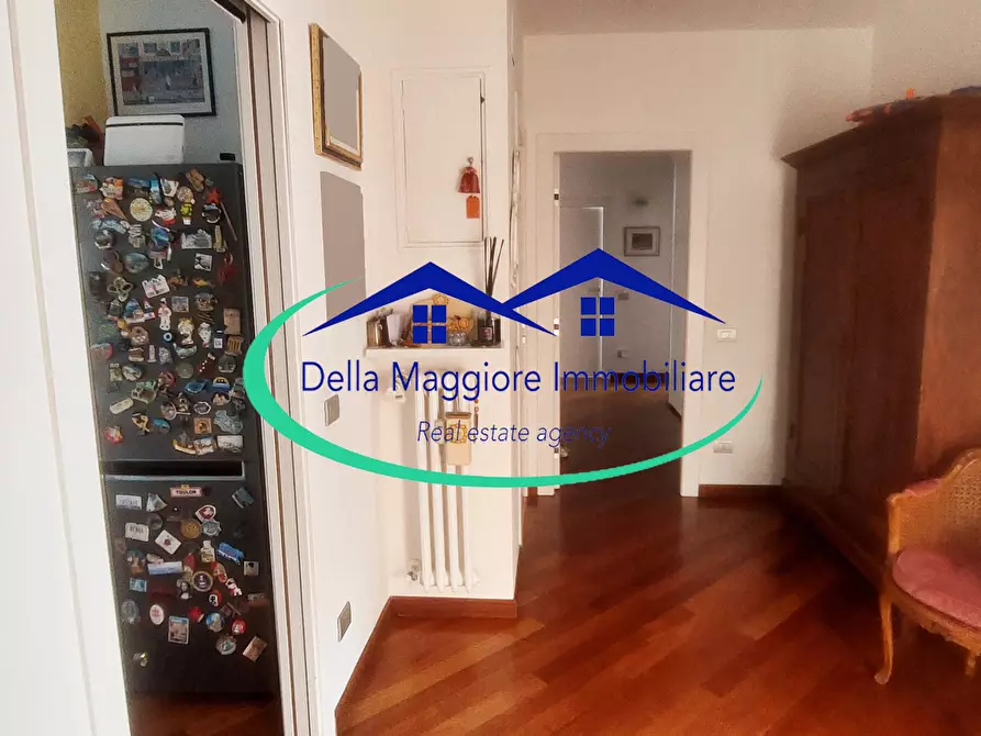 Immagine 2 di Appartamento in vendita  in Via Montebello a Livorno