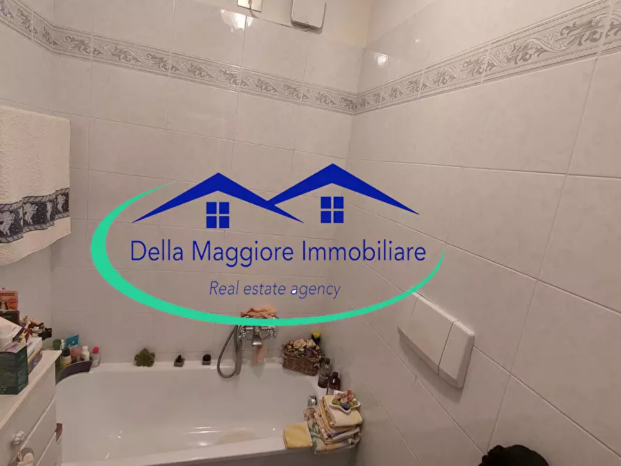 Immagine 9 di Casa bifamiliare in vendita  a Livorno