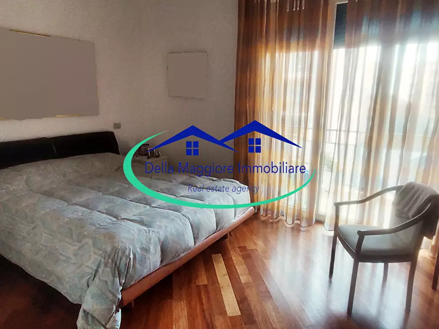 Immagine 23 di Appartamento in vendita  in Via Montebello a Livorno