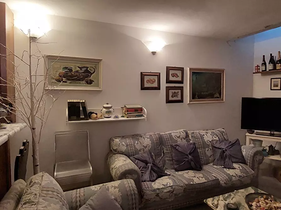 Immagine 38 di Villa in vendita  in via della prugnoliccia a Livorno