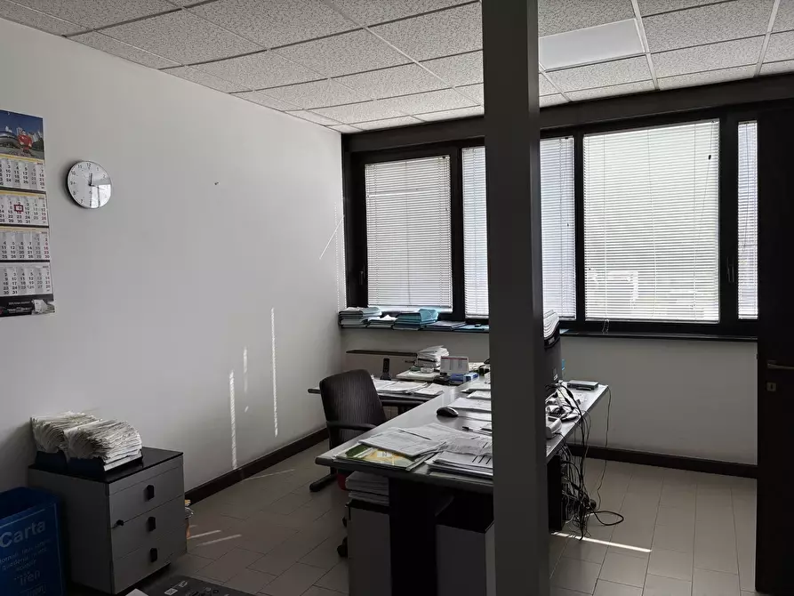 Immagine 15 di Attività artigianale in vendita  a Calestano